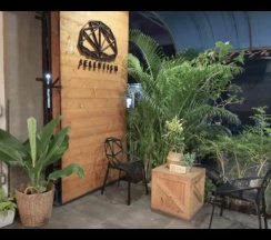 Двухместный номер Standard двуспальная кровать в Jellyfish Hostel
