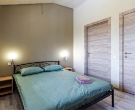 Гостевой дом №3, комната 18, улучшенная двухместная в Цинцкаро