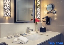 Двухместный клубный номер Deluxe двуспальная кровать в Отель Mercure Bangkok Sukhumvit 11