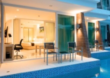 Двухместный люкс Pool Access c 1 комнатой 2 отдельные кровати в The Beachfront Hotel Phuket