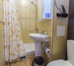 Четырехместный "Стандарт" с балконом в Аллес