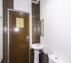 Двухместный номер Standard 2 отдельные кровати в Capital O 812 Hotel SMC Seksyen 13