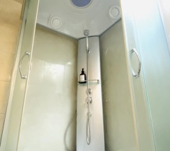 2-комнатные апартаменты улучшенные №5 в City Crown Apartments