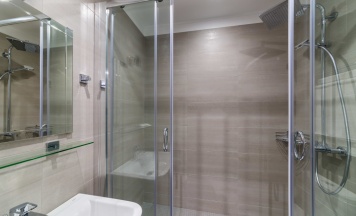 Двухместный семейный люкс двуспальная кровать в Design-hotel Tchaikovsky