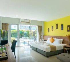 Двухместный номер двуспальная кровать в The Lantern Resorts Patong