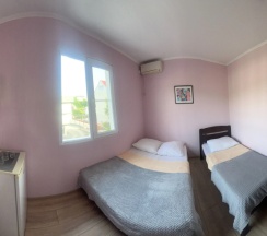 Трёхместный номер Standard в Адриана