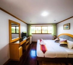 Студия с видом на озеро в Tanita Lagoon Resort