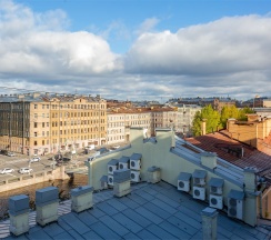 Двухкомнатный Люкс (с видом на город) в Cort Inn St-Petersburg Hotel & Conference Center