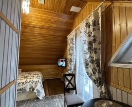 Студия с бильярдом в Вертикаль