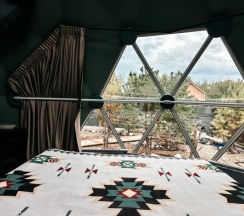 Купол №1 Зеленый (2 взрослых максимум + 2 детей) в Barkwood