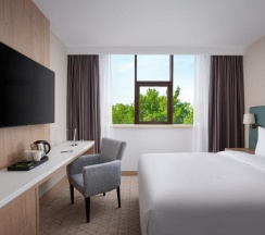 Двухместный номер двуспальная кровать в DoubleTree by Hilton Shymkent