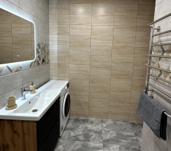 Апартаменты вместимостью 4+2 человека 2 этаж (№5) в Сибирский