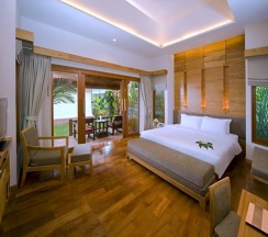 Одноместный номер Standard с видом на сад двуспальная кровать в Thai House Beach Resort