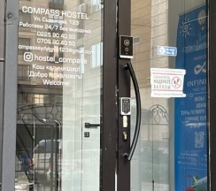 Кровать в общем номере (женский номер) в Compass Hostel Sydykova