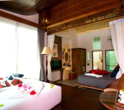Семейный люкс с балконом в The samui beach resort