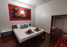 Трёхместный номер Standard 2 отдельные кровати и двухъярусная кровать в Phuket Old Town Hostel