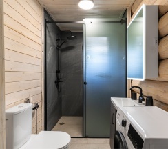 Дом большой с сауной, балконом и верандой 6+4 в Snhaus