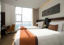 Skyline люкс с 2 комнатами в JC Kevin Sathorn Bangkok Hotel