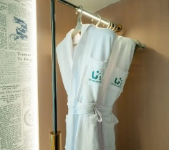 Двухместный номер Signature (двуспальная кровать) в Lan Wan International Hotel