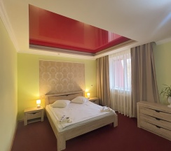 Люкс семейный в Медвежонок