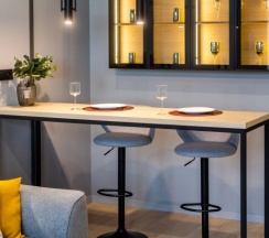 Апартаменты с балконом и с видом на парк в Апартаменты Pinterest на набережной реки Свислочь рядом с отелем Пекин