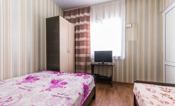 Трехместный с удобствами на этаже в Лагуна