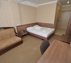 Трёхместный номер Deluxe в Лазурный бриз