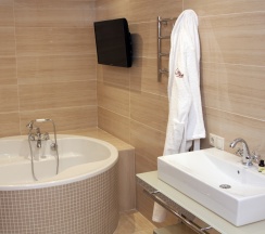 Люкс двухкомнатный в Ost west club