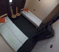 №26 Апартаменты (Квартира) 4 комнаты в Hostel Kirovsk.red