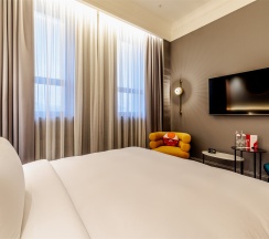 Представительский Кинг с видом на город в Maidens Hotel Moscow