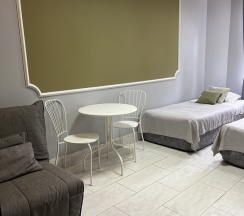 Трехместный номер "Комфорт" в New Day