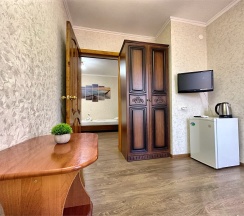 Двухкомнатный номер /Без питания или ALL INCLUSIVE + BAR в Лооотель