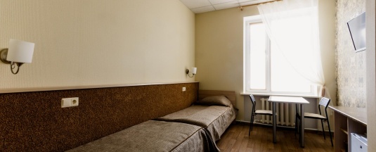 Номер стандарт с 2 односпальными кроватями (удобства на этаже) в Вереск