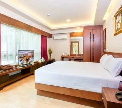 Двухместный люкс Agate двуспальная кровать в The AGATE Pattaya Boutique Resort