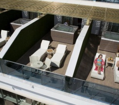 Номер Standard с видом на море в Azura Deluxe Resort & Spa