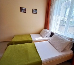 Отдельно стоящий коттедж в Эдем у реки