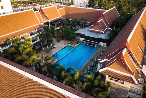 Патонг: Курортный отель Deevana Patong Resort & Spa