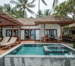 Вилла with Private Pool с 2 комнатами рядом с пляжем в Banana Fan Sea Resort