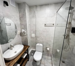 Номер первой категории (одноместный) в Central inn