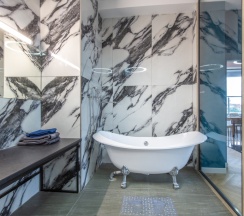 Апартаменты Deluxe с балконом и с красивым видом из окна в Апарт-отель Residence Graphite