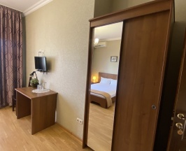 Стандарт Улучшенный Балкон в Art Hotel Krasnodar