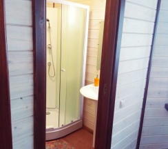 Коттедж № 12 в Александръ