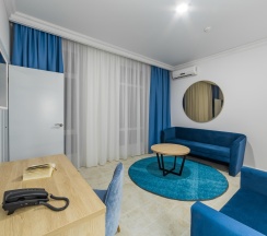 Номер люкс с 2 двуспальными кроватями в Белый песок