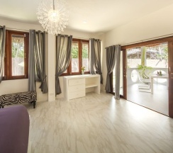 Вилла с 2 комнатами в Sand Shine Villa