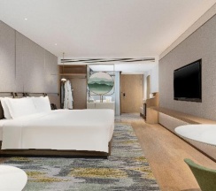 Двухместный номер Premium двуспальная кровать в Holiday Inn Changsha Malanshan by IHG