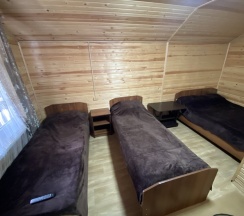 Четырёхместный коттедж с красивым видом из окна в Эверест