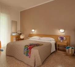 Четырёхместный номер Standard в Hotel Ala