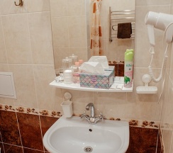 Эконом номер (окнами во двор) в Brothershotel.ru