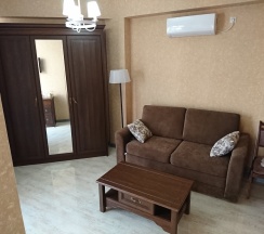 Люкс с балконом и с видом на горы в Гега