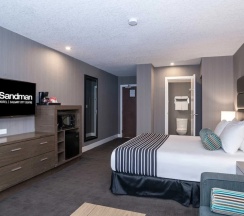 Двухместный номер Standard 2 отдельные кровати в Sandman Signature Calgary Downtown Hotel